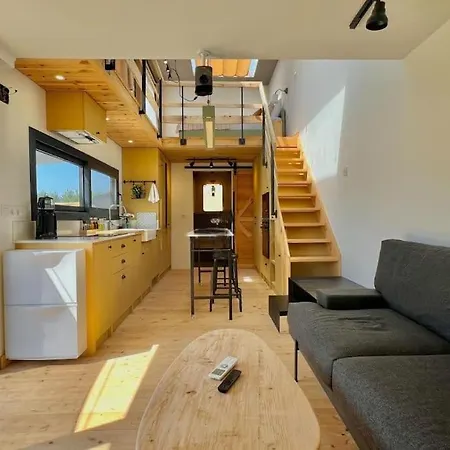 Tiny Guba Holiday home